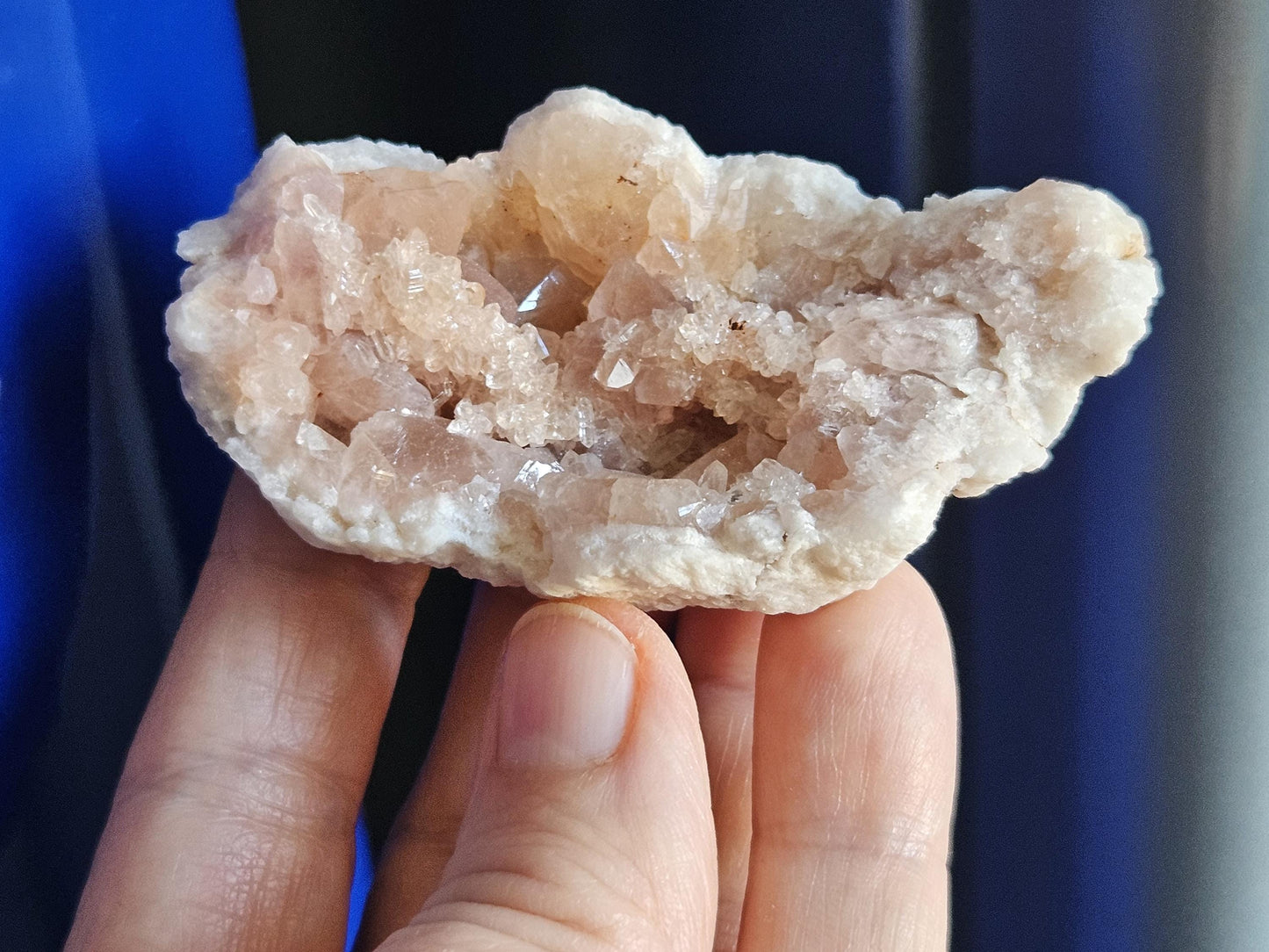 Pink Amethyst Druse Knolle Stufe selten! 70 x 39 x 35 mm