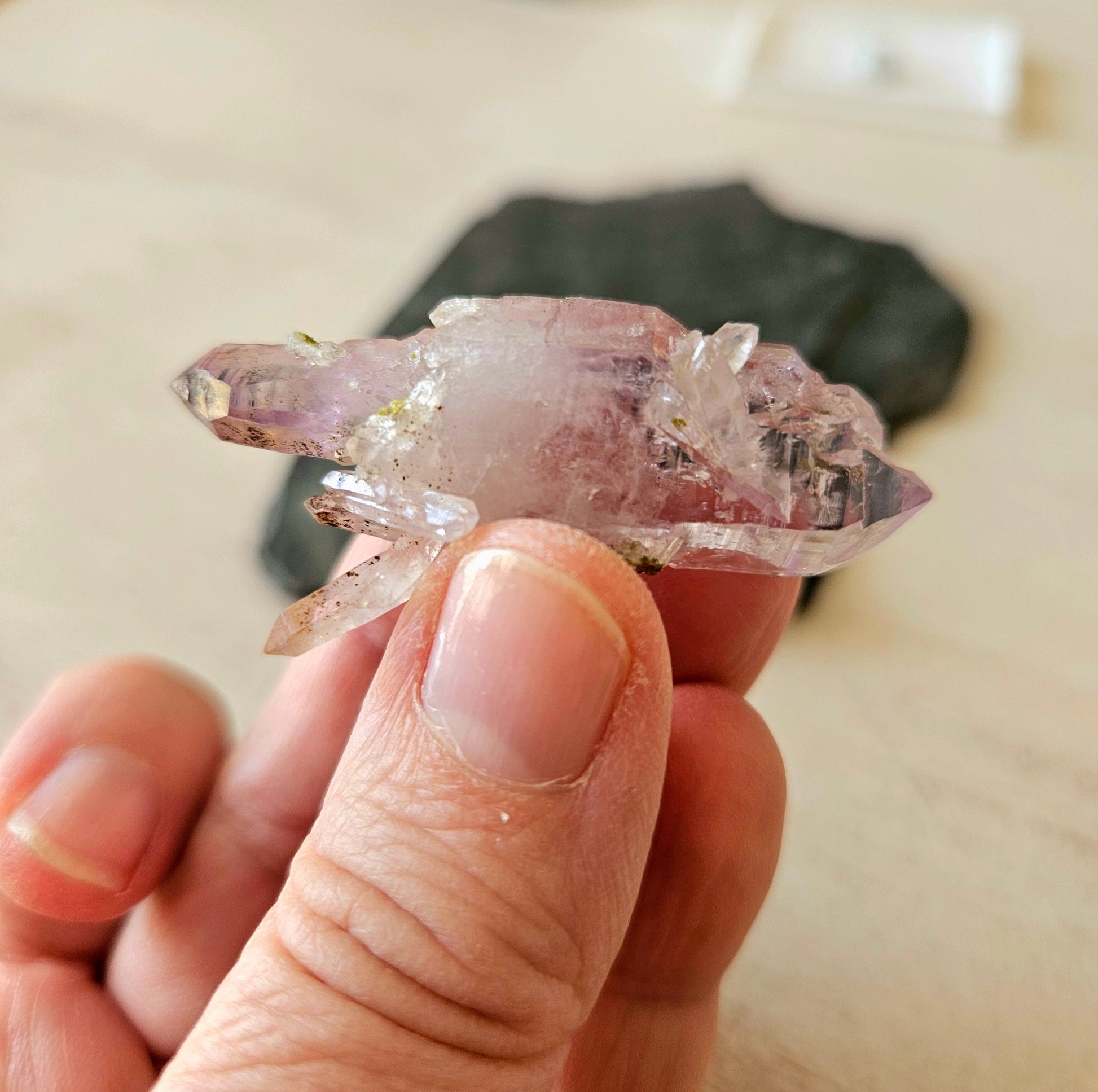 Amethyst Zepter Amethyst Guerrero, Mexico Doppelender mit vielen kleinen Kristallen
