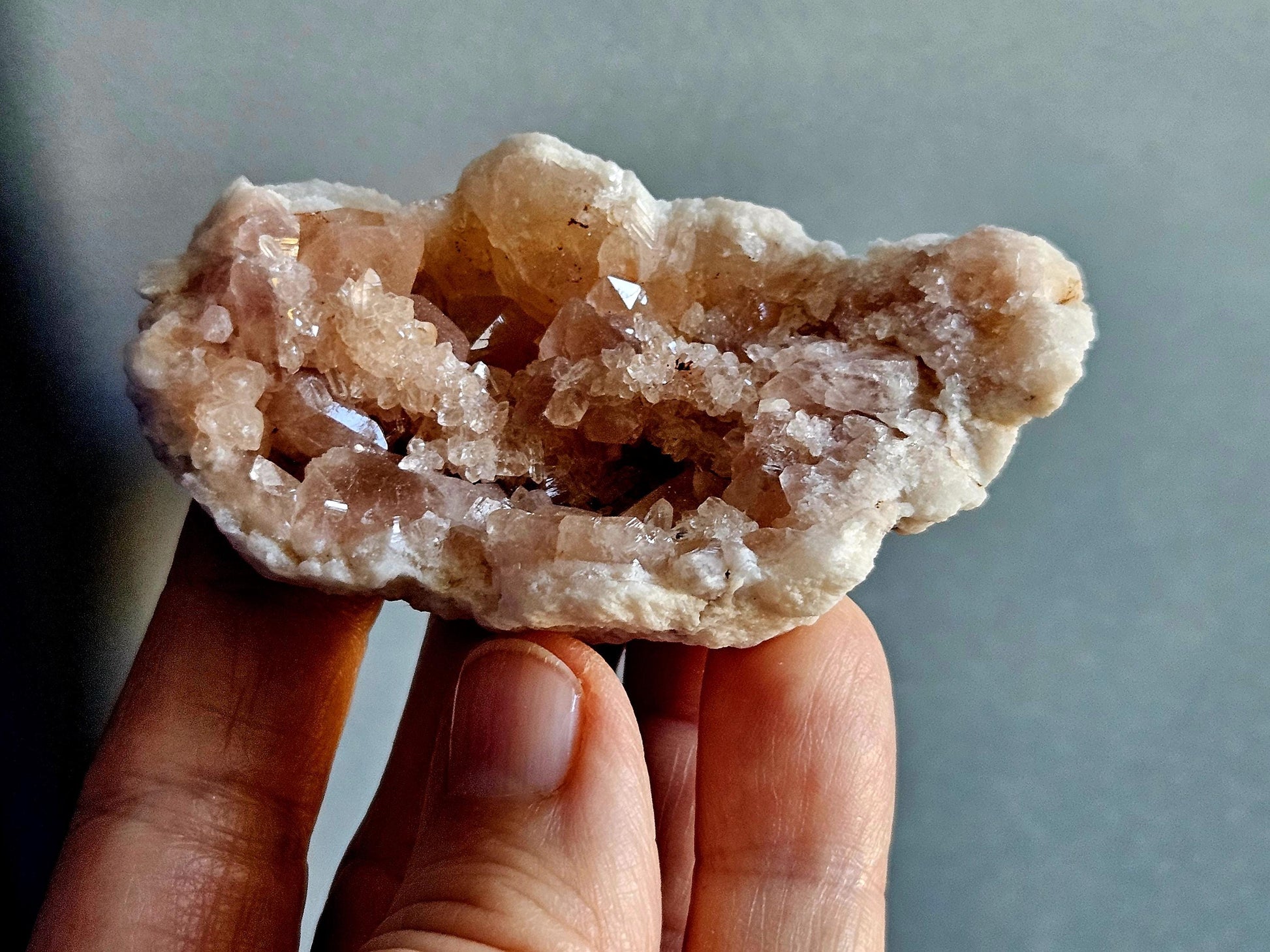 Pink Amethyst Druse Knolle Stufe selten! 70 x 39 x 35 mm