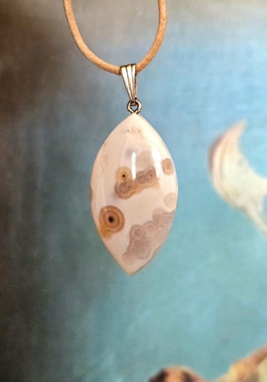 Hübscher Ozean Jaspis, Ocean Jasper, Anhänger an 925er SilberÖse, an verstellbarem Lederband