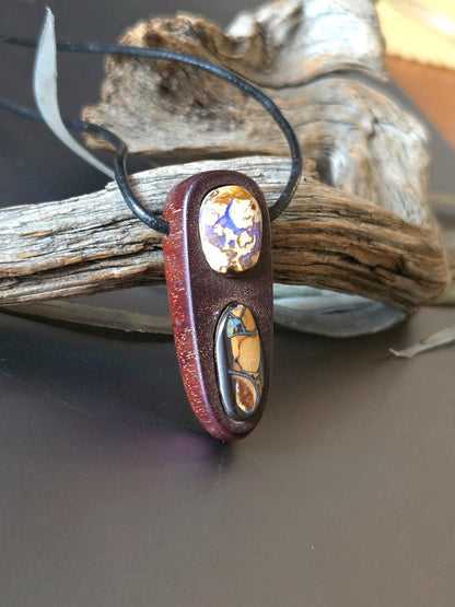 Mopane Holz mit Boulder Opal, Yowah Nuss Opal Holz Anhänger, 35 x 14 x 12 mm, gebohrt, an Lederband
