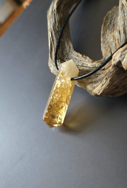 Citrin Kristall Spitze, Doppelender, golden healer, Anhänger, 40 x 11 x 12 mm, gebohrt, an verstellbarem Lederband