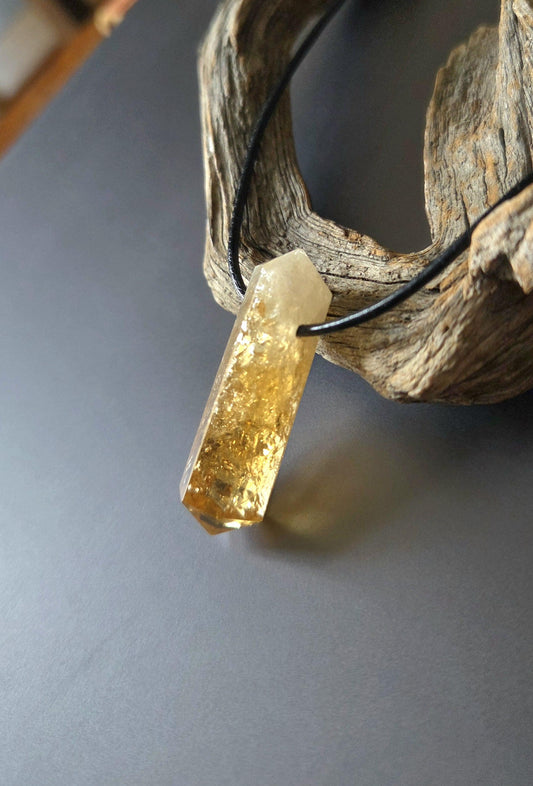 Citrin Kristall Spitze, Doppelender, golden healer, Anhänger, 40 x 11 x 12 mm, gebohrt, an verstellbarem Lederband
