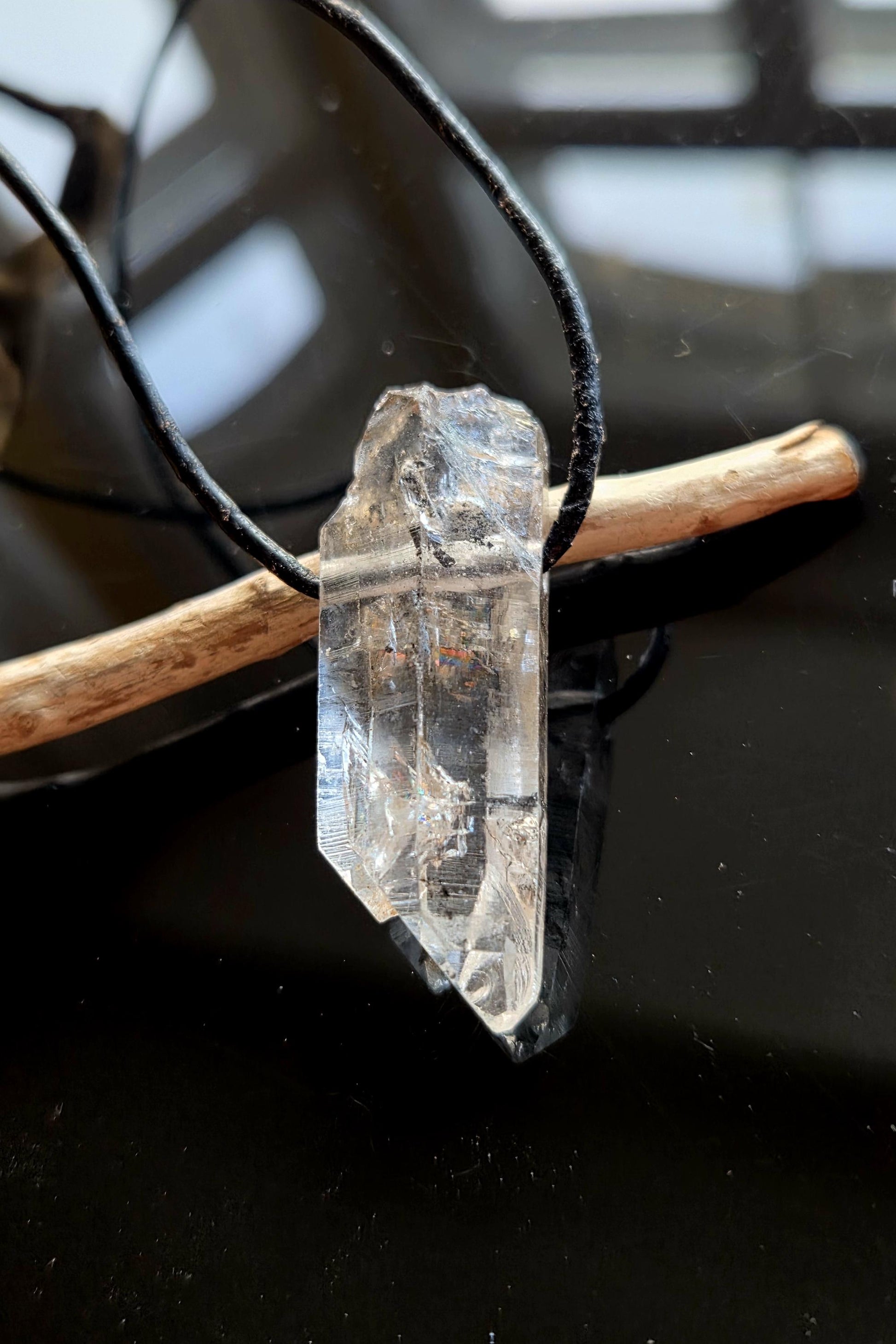 Magischer Lemurian Quarz Kristall Doppelender, Lemuria mit Yin Code, Kristallspitze Anhänger, gebohrt, mit tollem Innenleben Inclusen