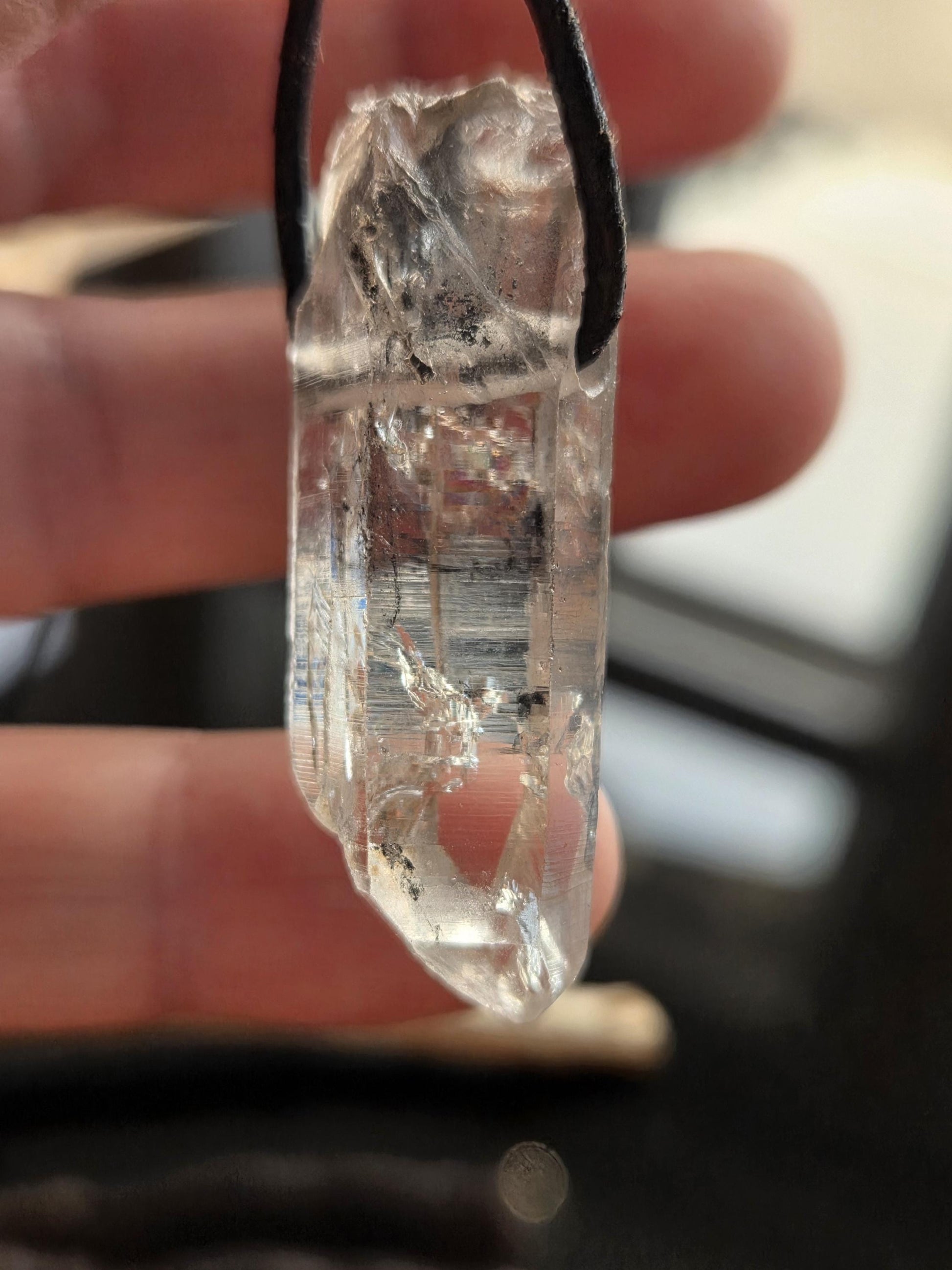 Magischer Lemurian Quarz Kristall Doppelender, Lemuria mit Yin Code, Kristallspitze Anhänger, gebohrt, mit tollem Innenleben Inclusen