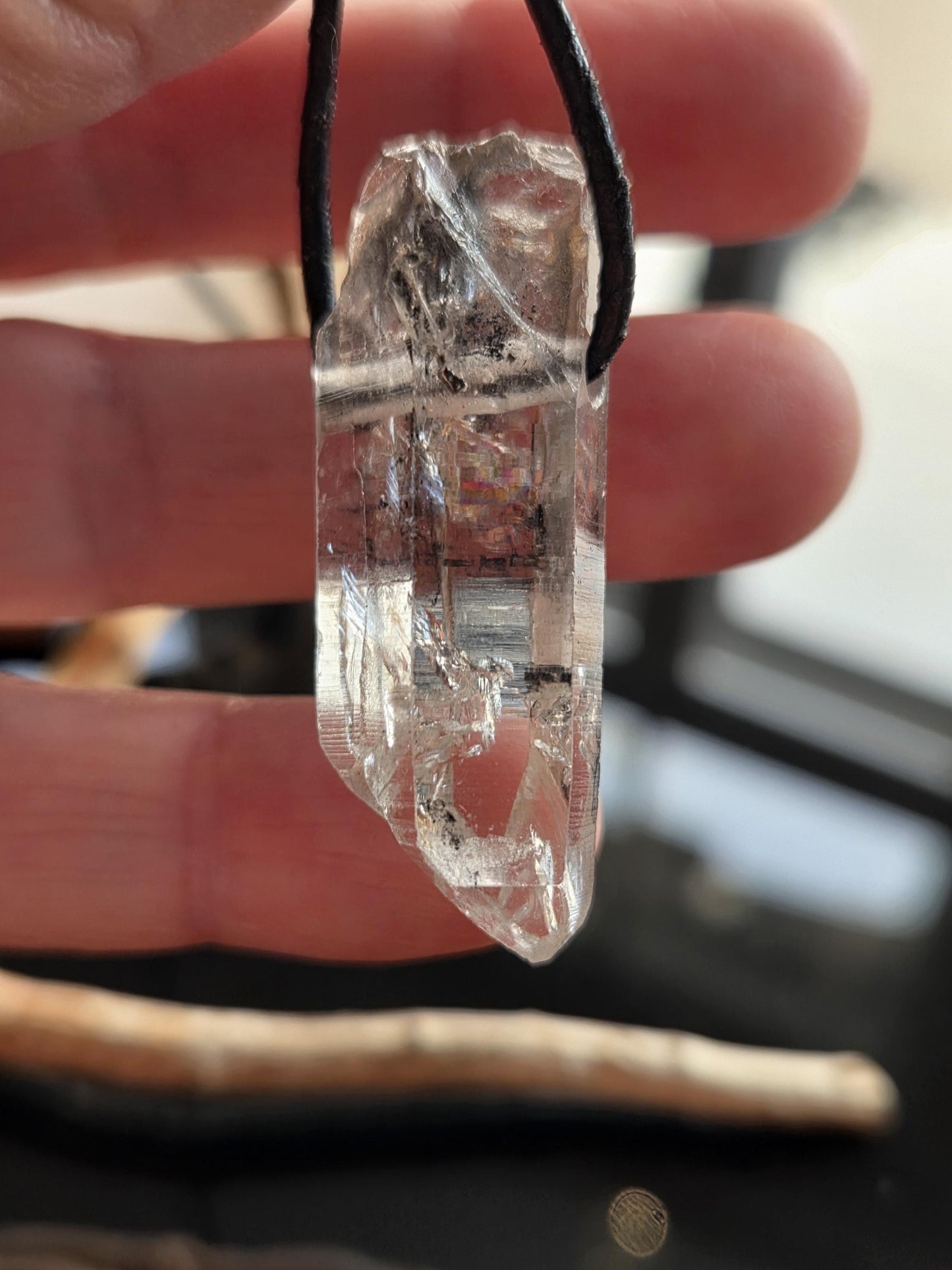 Magischer Lemurian Quarz Kristall Doppelender, Lemuria mit Yin Code, Kristallspitze Anhänger, gebohrt, mit tollem Innenleben Inclusen