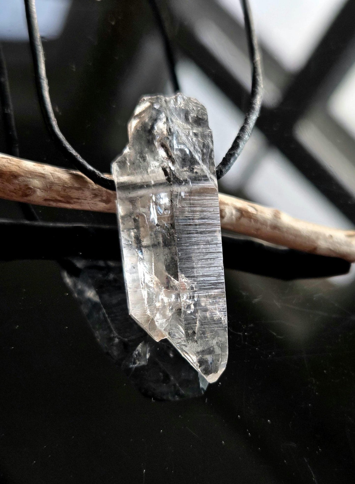 Magischer Lemurian Quarz Kristall Doppelender, Lemuria mit Yin Code, Kristallspitze Anhänger, gebohrt, mit tollem Innenleben Inclusen