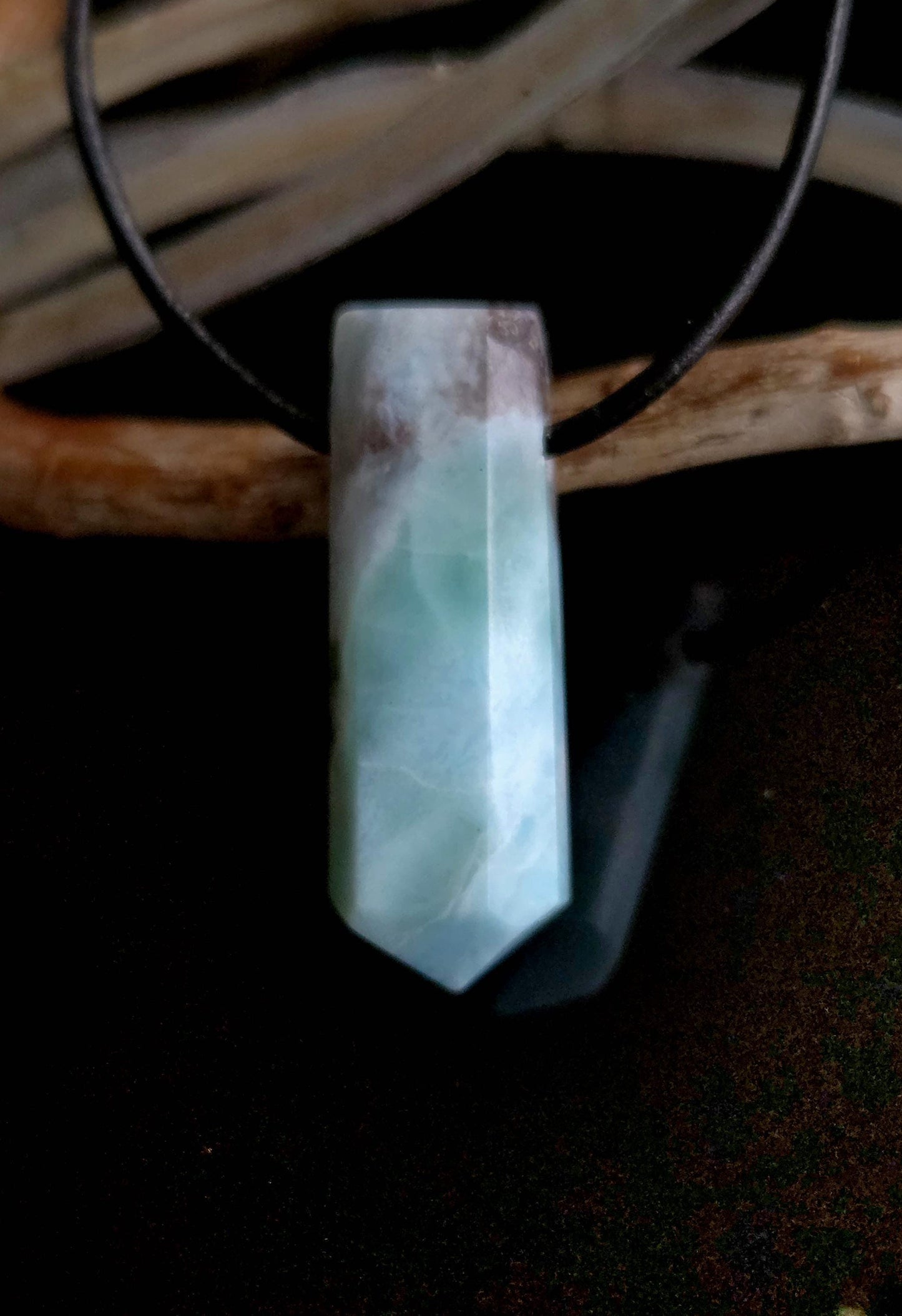 Larimar Atlantis Stein Stäbchen Kristall Spitze Anhänger, 35 x 12 x 9 mm, gebohrt, Larimar Anhänger, gebohrt, an verstellbarem Lederband