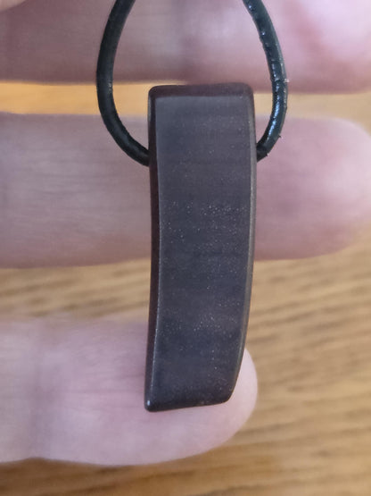 Mopane Holz mit Boulder Opal, Lightning ridge Opal Holz Anhänger, 31 x 10 x 8 mm, gebohrt, an Lederband