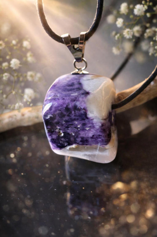 Fluorit Opal Tiffany Stone Anhänger, 26 x 20 x 21 mm , gebohrt, an verstellbarem Lederband