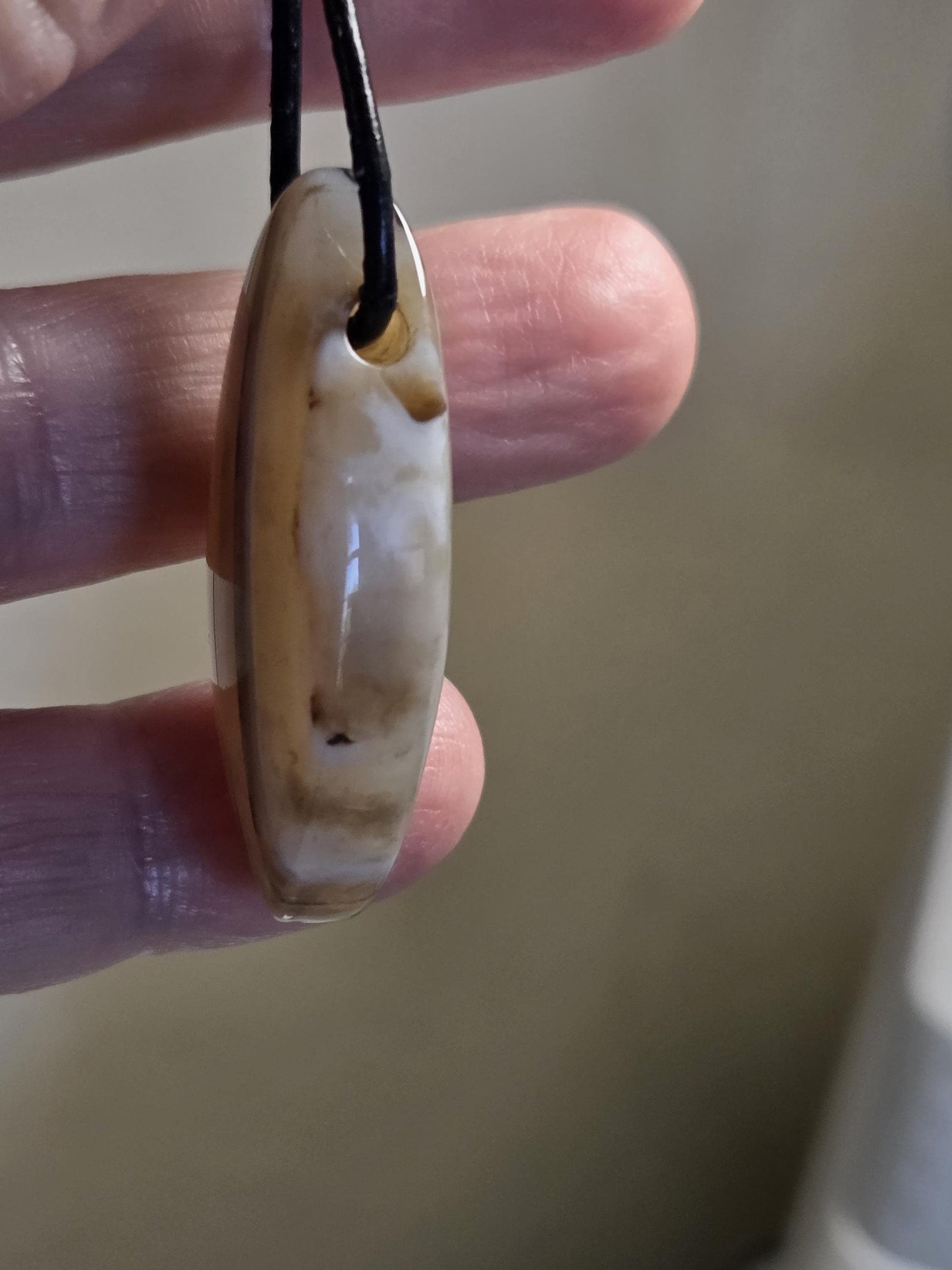 Botswana Achat gebändert Navette förmig Anhänger, 38 x 18 x 11 mm, gebohrt, an verstellbarem Lederband