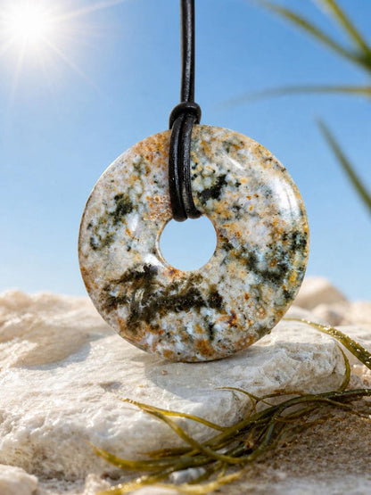 Ozean Jaspis, Ocean Jasper, Ozeanjaspis Donut Anhänger, 40 x 6 mm, gebohrt, an verstellbarem Lederband