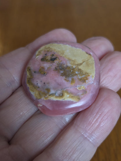 Rarität Opal aus Peru , rosa Andenopal , Sammlerstein Heilstein Massagestein, Stein zum Auflegen, 36 x 36 x 10 mm, pink Opal