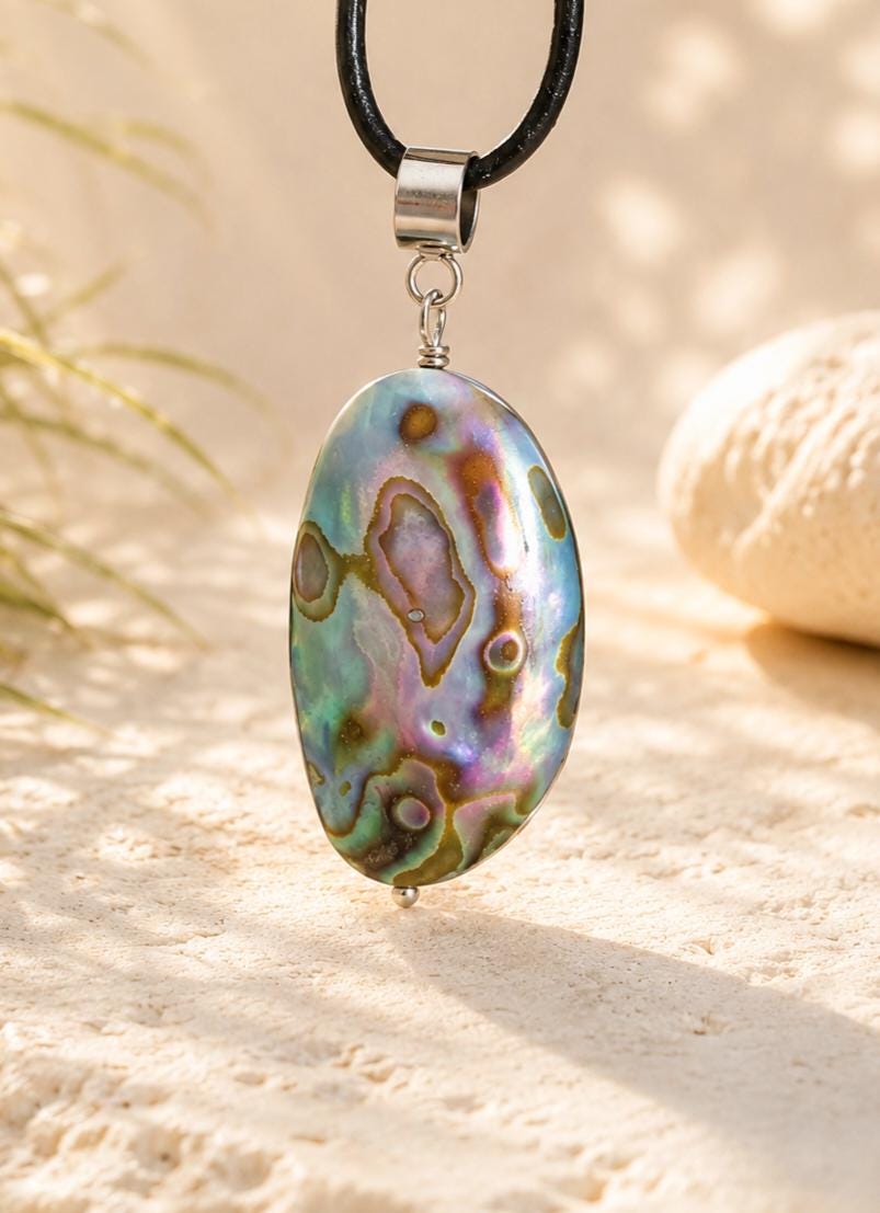 Abalone Perlmutt Muschel, Paua Seeohr, See Opal Silber Anhänger 45 x 20 x 12 mm, an verstellbarem Lederband, Kunsthandwerk, Designer Schmuck
