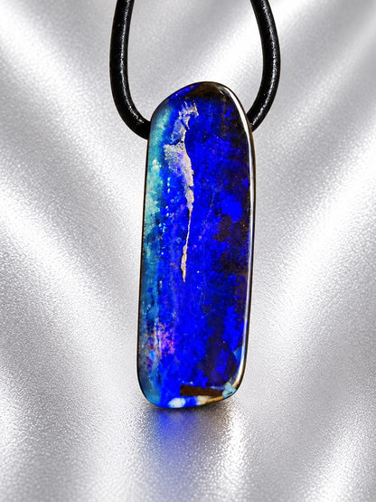 Boulderopal blau Anhänger, electric blue pattern, 31 x 11 x 14 mm, an verstellbarem Lederband, flashfire Opal Winton, schwarz grundig